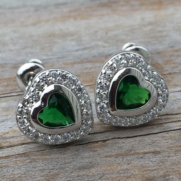 Emerald Heart white gold plated cz stud earrings - Picture 2 of 5